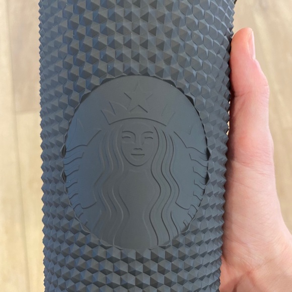 Starbucks Studded Black 24oz Cup 2021 - Picture 2 of 3